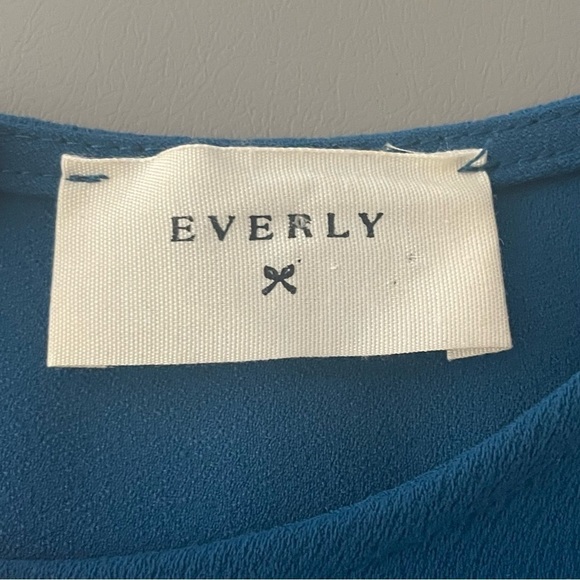 Everly Sleeveless Midi Dress Scalloped Edges Blue Size Medium - Picture 6 of 9